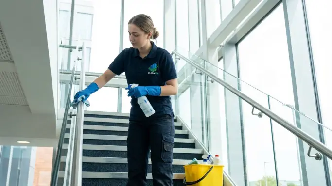 Büroreinigung Team 1